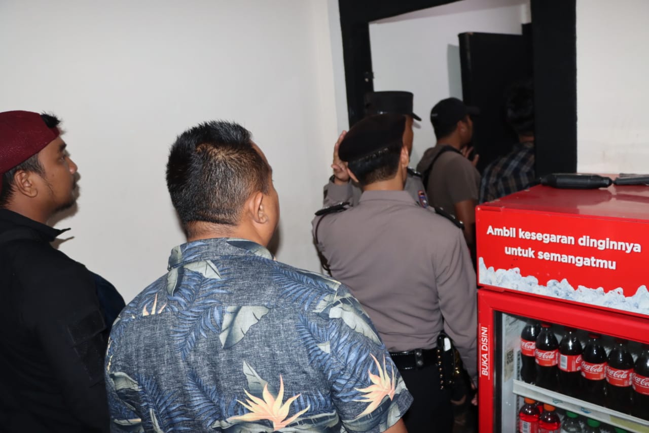 Polres Labuhanbatu Razia Tempat Hiburan Malam, Seorang Oknum Anggota DPRD Terjaring