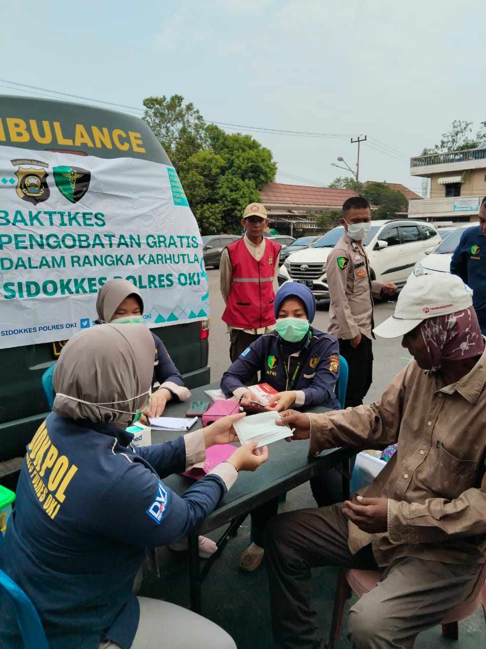 Ops Stop Karhutlah, Polres OKI Gelar Pengobatan Gratis 