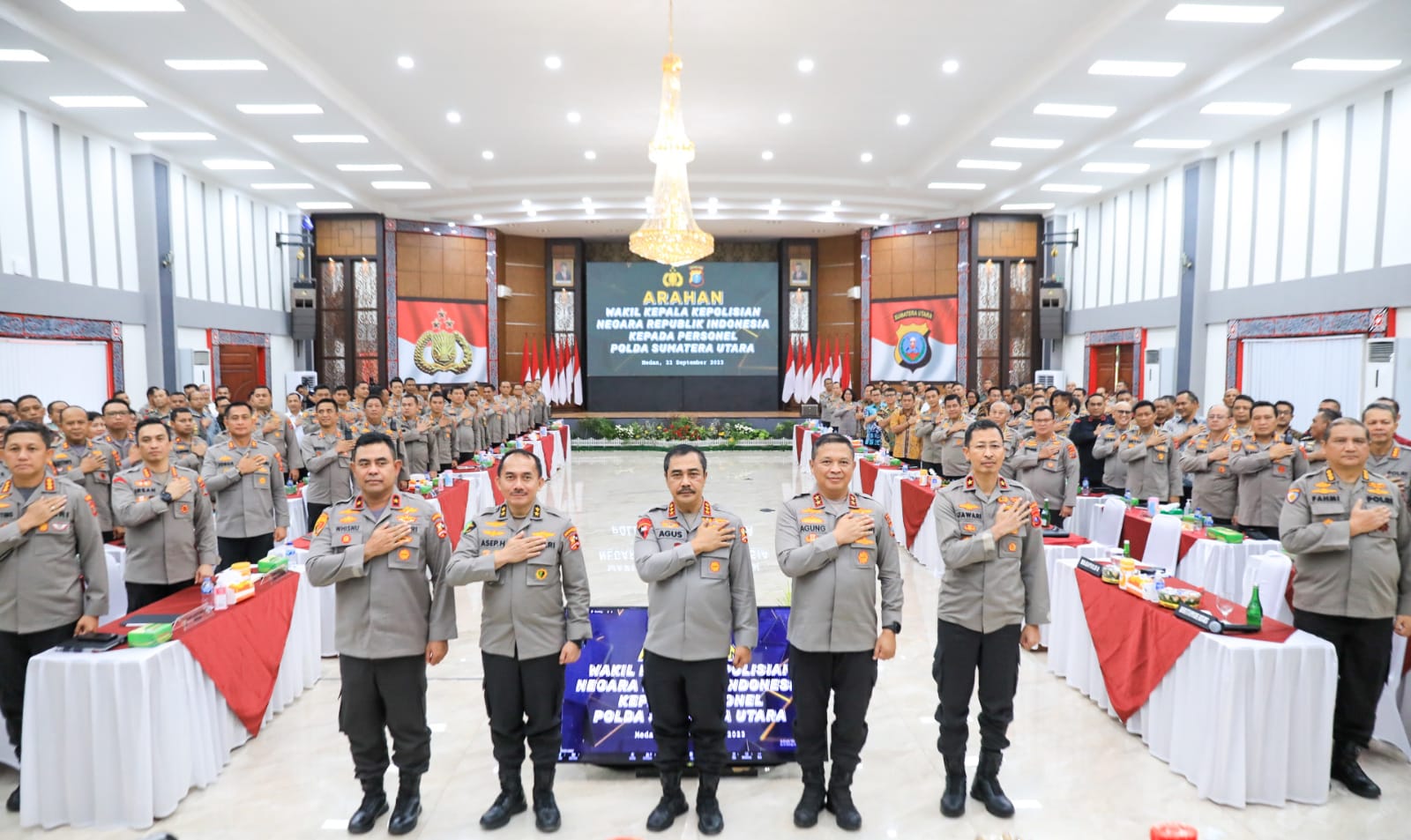 Wakapolri dan Kapolda Sumut Beri Pengarahan Tugas Bagi Personel Tingkatkan Pelayanan Keamanan