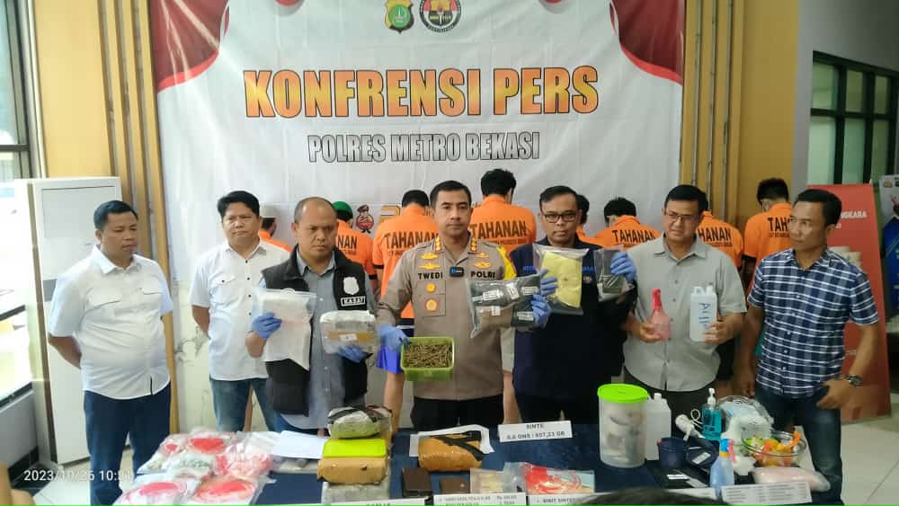 SatNarkoba Polres Metro Bekasi Sangat Luar Biasa” Berhasil Ungkap Peredaran Narkotika, Selama 2 Bulan