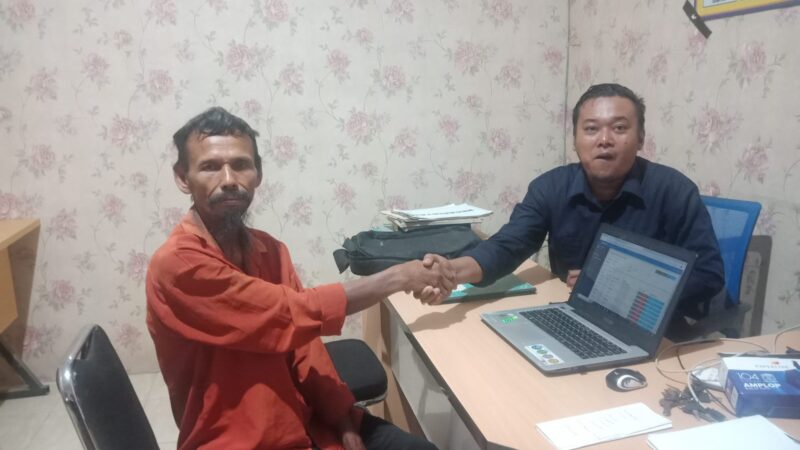 Kepala Desa Tidak Ada ditempat Sehingga Membuat Warga Kecewa 