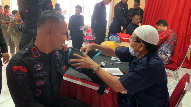 Lebihi Target, Donor Darah Brimob Bone Berlangsung Sukses Semarakkan HUT Ke 78 Korps Brimob Polri