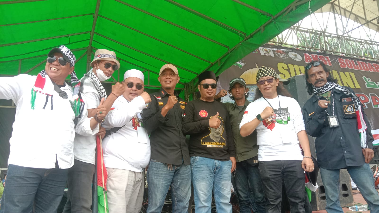 LUAR BIASA “AKSI BELA PALESTINA “BERSHOLAWAT UNTUK PALESTINA