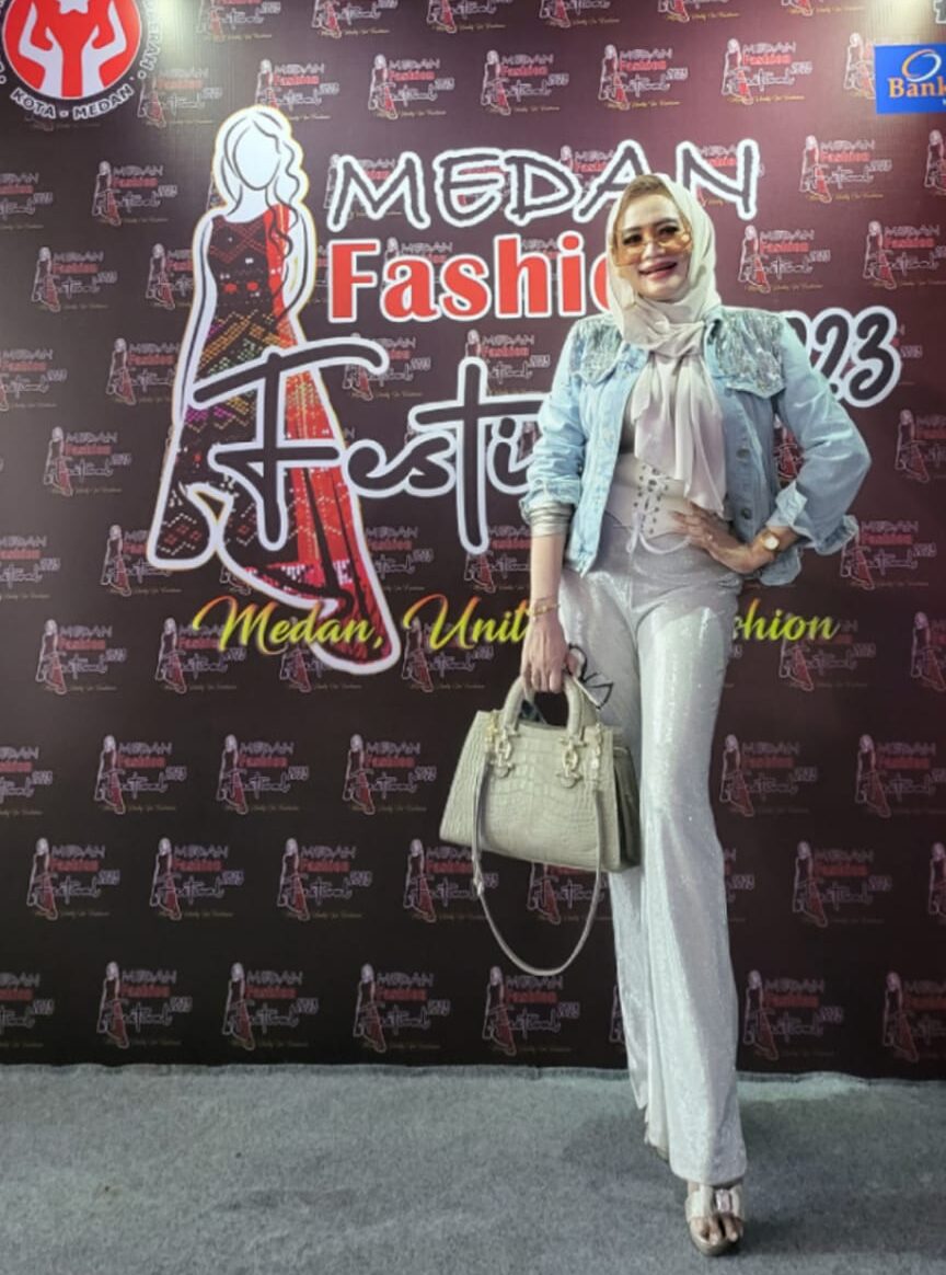 Annisa Queen Menjadi Dewan Juri Dalam Medan Fashion Festival Di Sun Plaza Medan