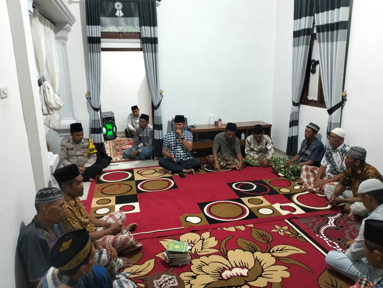 Ciptakan Kamtibmas Aman dan Kondusif,Kapolsek SS III Silahturahmi Sambangi Rumah Tokoh Masyarakat Desa Trimoharjo