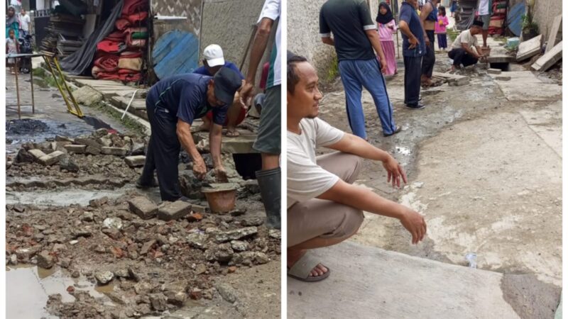 Gotong Royong Warga Dusun 04 Kampung Bayur Kali Desa Lebak Wangi Kabupaten Tangerang