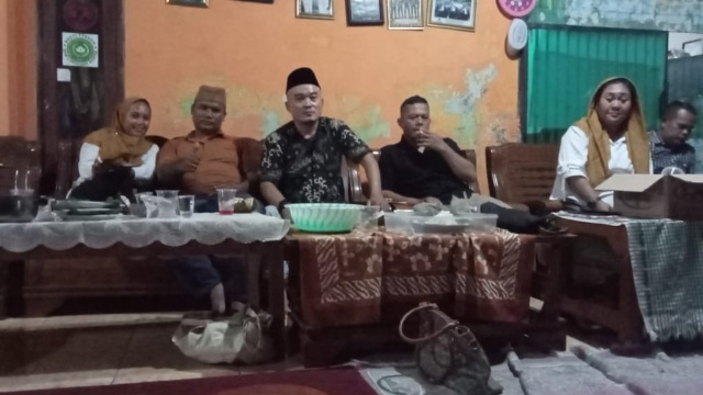 Ketum Darman Sumantri SH MH Gelar Acara bukber buka puasa bersama di kantor pusat DPP LBH PMBI 