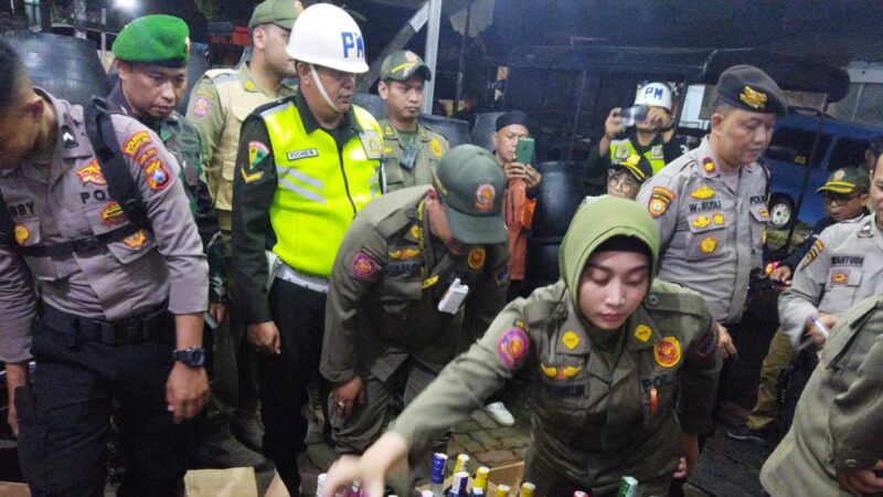 Operasi Pekat Semeru 2024 Polresta Malang Kota Amankan Ratusan Botol Miras 