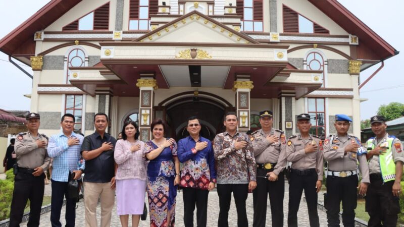 Kapolrestabes Medan Safari Ibadah Minggu di HKBP Pardamean Medan, Ini Pesannya