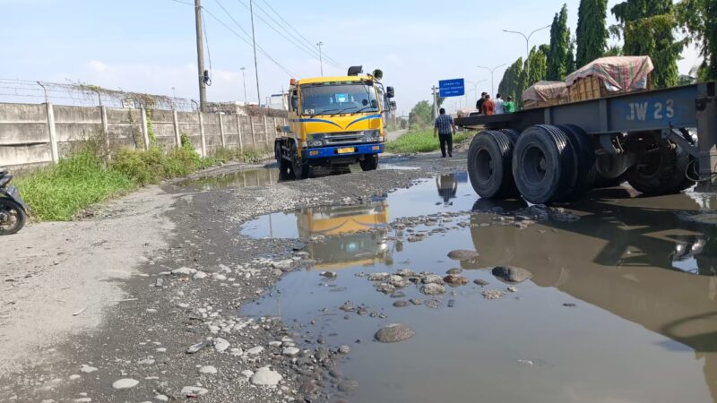 Sempat Viral Jalan Lintas Pelabuhan Belawan Rusak, Unit Tipikor Polres Pelabuhan Belawan Cek TKP