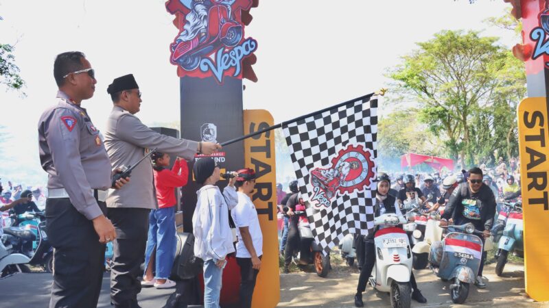 Kapolresta Banyuwangi lepas Bikers Vespa Jawa-Bali