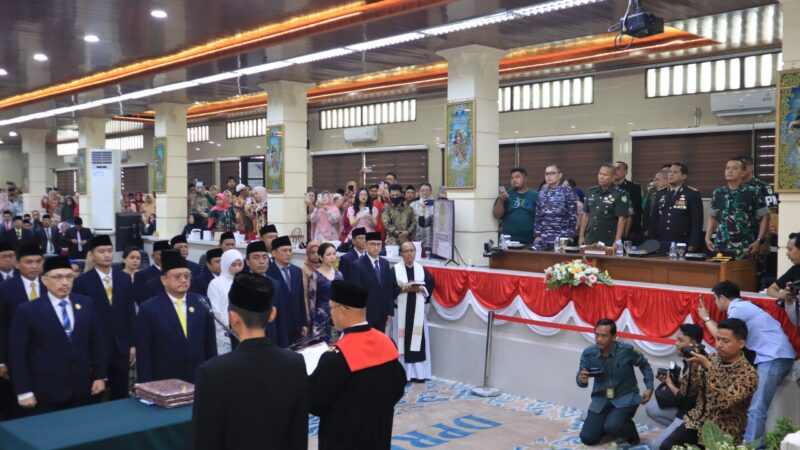 Danlanal Cirebon Hadiri Rapat Paripurna Pengucapan Sumpah/Janji Anggota DPRD Kota Cirebon Masa Jabatan 2024-2029