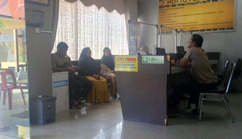 Ratna Laporkan Pria Pelaku Teror Pakai Tutup Kepala Sebo Sambil Todongkan Pistol ke Polresta DS