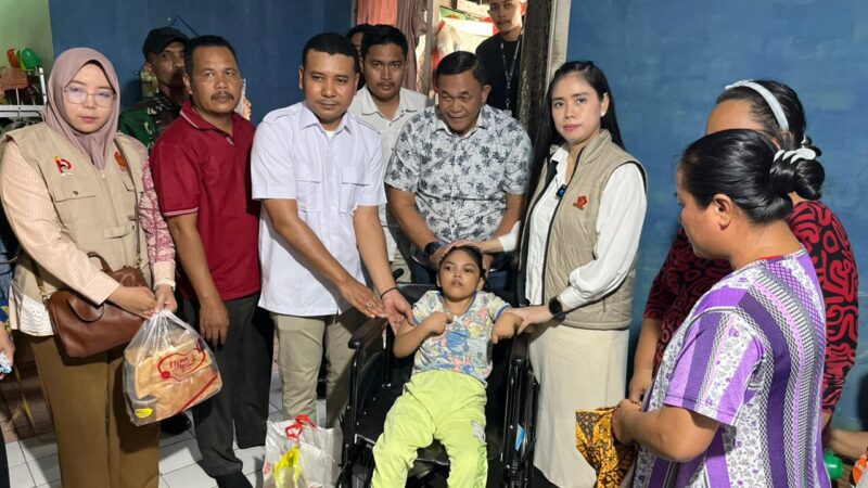 Respon Cepat Gerindra Sumut: Bantuan Kursi Roda dan Rujukan Medis untuk Agnes, Anak Berkebutuhan Khusus
