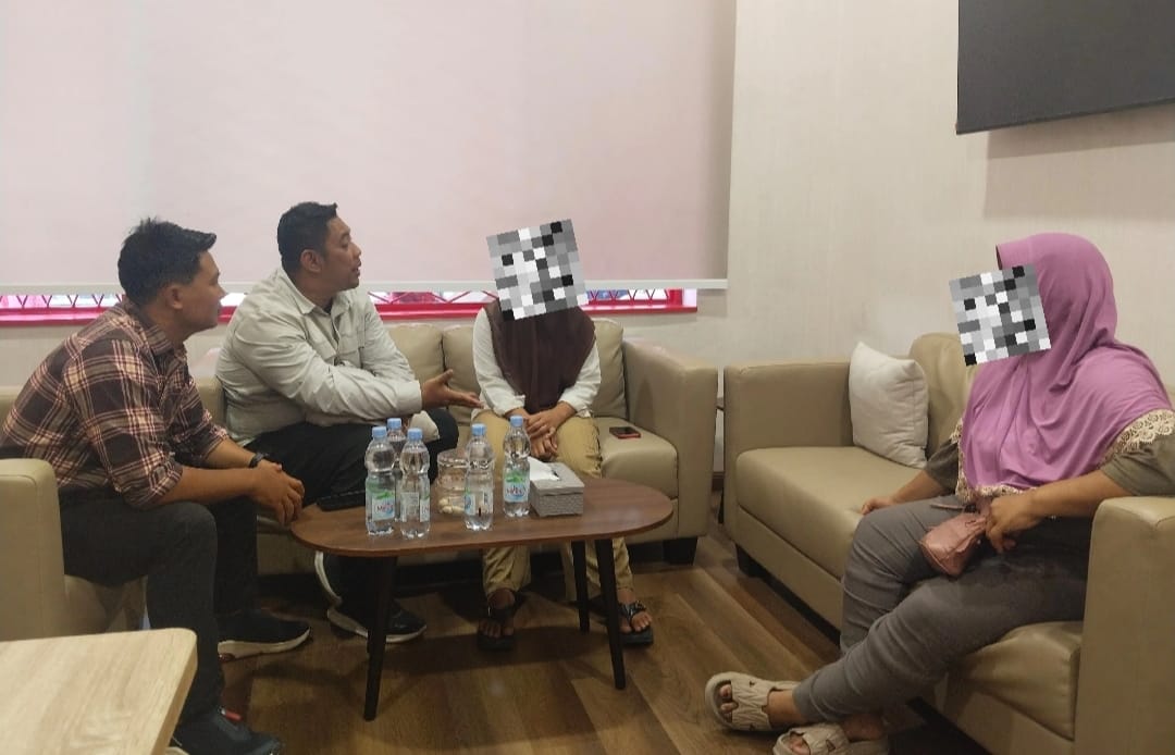 Taufik CH Ct: Hypnotherapy Cara Efektif Mengatasi Pemulihan Trauma Anak di Bawah Umur 