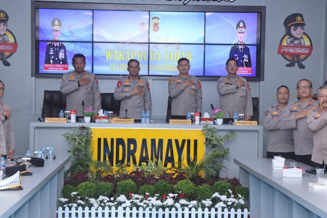 Wakapolda Jabar Kunjungi Polres Indramayu, Berikan Arahan Kepada Pejabat Utama dan Kapolsek Jajaran