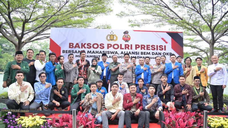 Kolaborasi Polda Jabar Bersama Mahasiswa dan Organisasi Pemuda Salurkan Bansos Polri Presisi, Sambut Bulan Suci Ramadhan