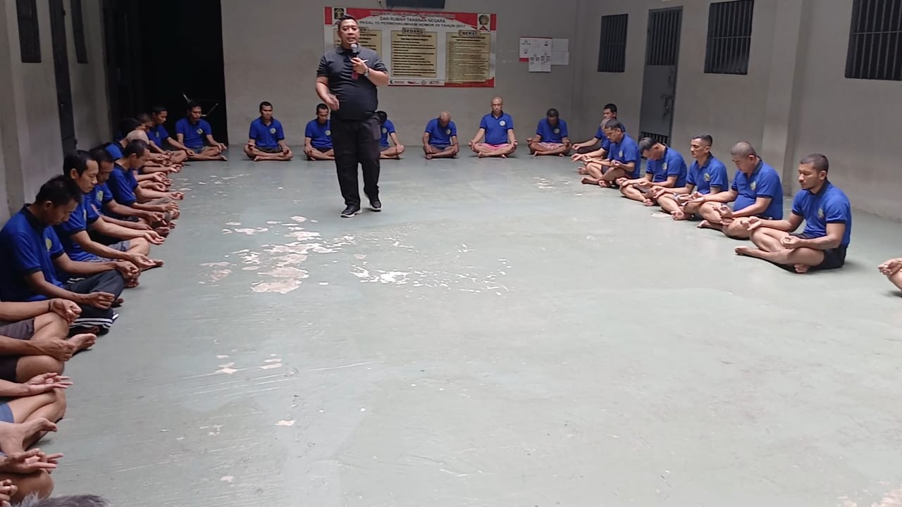 Rutan Kelas I Medan Terapkan Program Hypnosis untuk Bantu Kurangi Beban dan Stres Tahanan