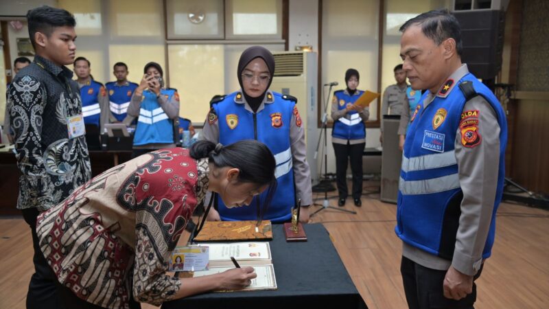 Pengambilan Sumpah dan Penandatanganan Pakta Integritas Penerimaan Terpadu Taruna/i Akpol, Bintara dan Tamtama Polri TA. 2025 Panda Polda Jabar.