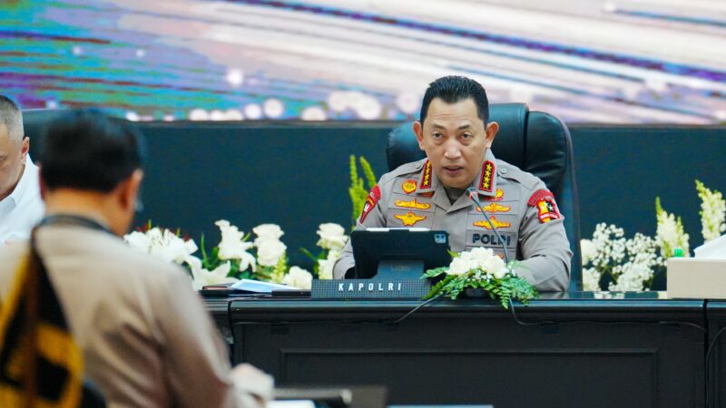 Kapolri Paparkan Persiapan dan Kesiapan Pengamanan Lebaran 2025 ke Menko Polkam