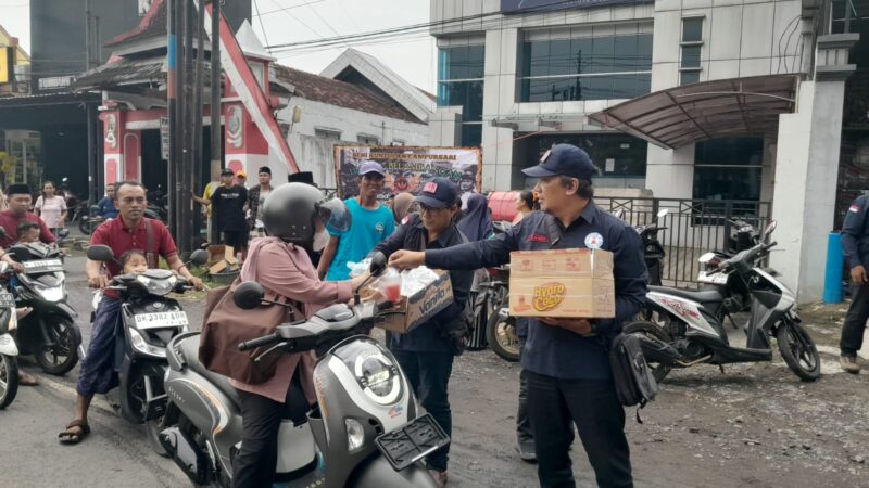 FRB Banyuwangi Berbagi Takjil Gratis di Bulan Ramadhan 1446 Hijriah yang Penuh Berkah