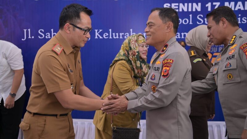 LAUNCHING SATUAN PELAYANAN PEMENUHAN GIZI POLRI DI SUKAMISKIN