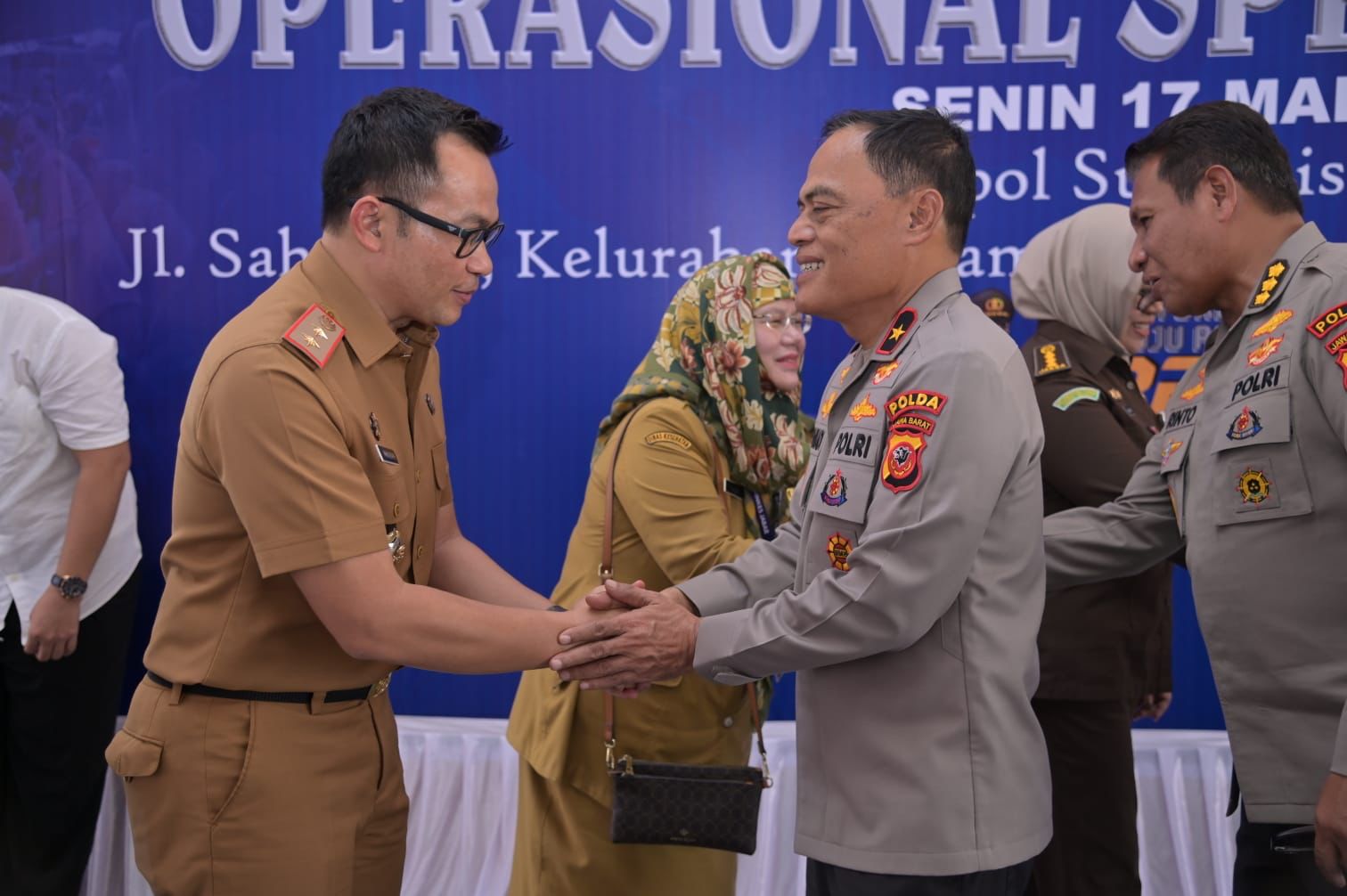 LAUNCHING SATUAN PELAYANAN PEMENUHAN GIZI POLRI DI SUKAMISKIN