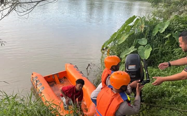 Personel Polsek Padang Hilir Hanyut di Sungai Padang, Tim SAR Brimob Batalyon B Polda Sumut Lakukan Pencarian Intensif di Tebing Tinggi