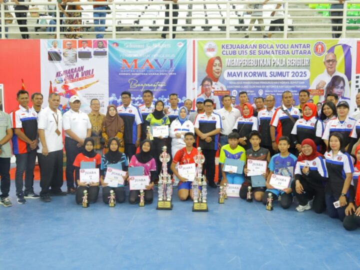 Kejuaraan Voli U-15 MAVI Sumut Sukses, SBV dan Bina Putri Juara