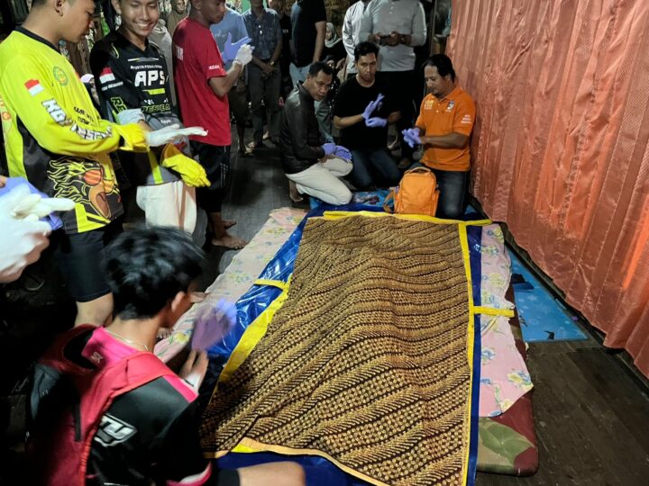 Remaja 14 Tahun Yang Tenggelam Telah Ditemukan, Polsek Amuntai Tengah Bersama Tim Inafis Polres HSU Lakukan Olah TKP