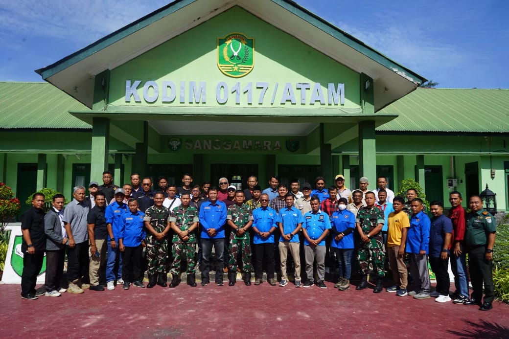 Gelar Coffee Morning Bersama Insan Pers, Dandim 0117: Sinergitas TNI dan Media Sangat Penting