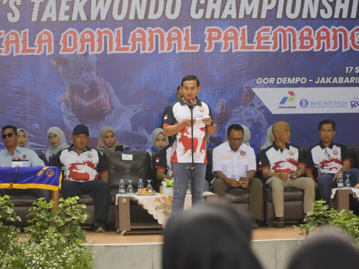 HUT ke 64 TNI AL, Danlanal Palembang Buka Kejuaraan Taekwondo 
