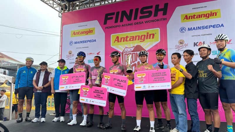 Polwan Polda Kalsel Ukir Prestasi dalam Ajang “Antangin Bromo KOM 2025”