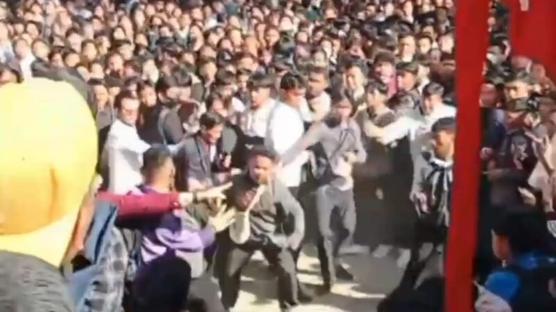 Job Fair Expo Yang di Gelar Pemerintah Kabupaten Bekasi Berakhir Ricuh