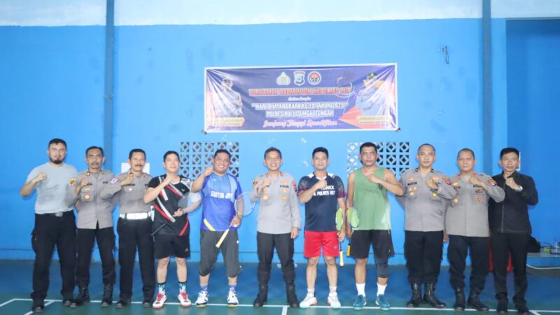 Ajang Bergengsi Turnamen Badminton Kapolres HST CUP 2025,Rayakan HUT Bhayangkara ke-79 