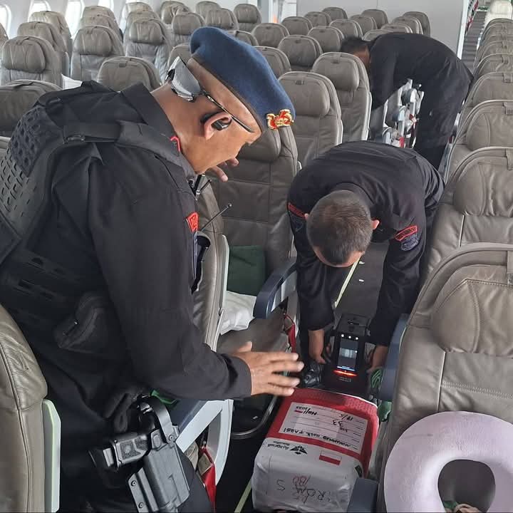 Satuan Brimob Polda Sumut Berhasil Tangani Kembali Ancaman Bom di Pesawat Saudia Airlines SV5688 di Bandara Kualanamu