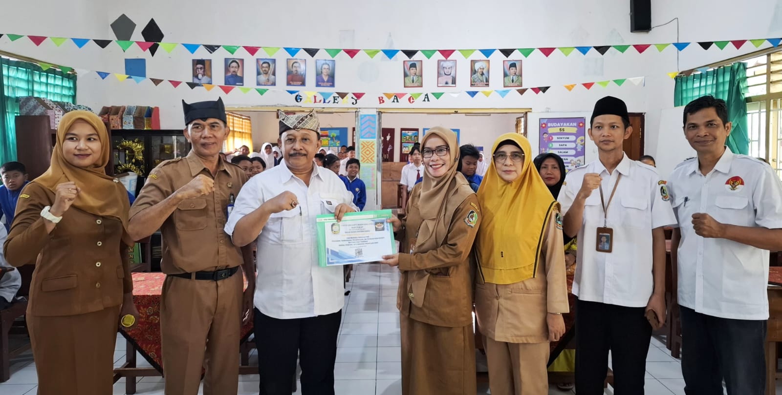 Kadisdik Banyuwangi Diduga Abaikan Perbup, Screening Urine PPDB Tak Dilaksanakan