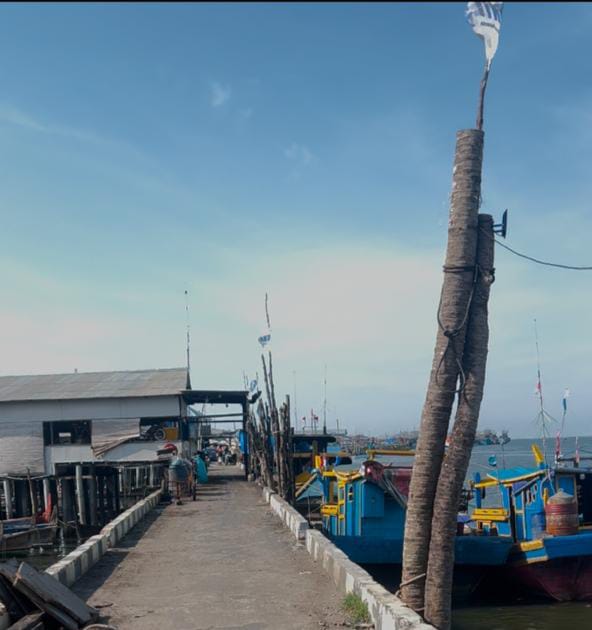 Tangkahan Ikan Jadi Bongkar Muat BBM ilegal di Laporkan ke Mabes Polri
