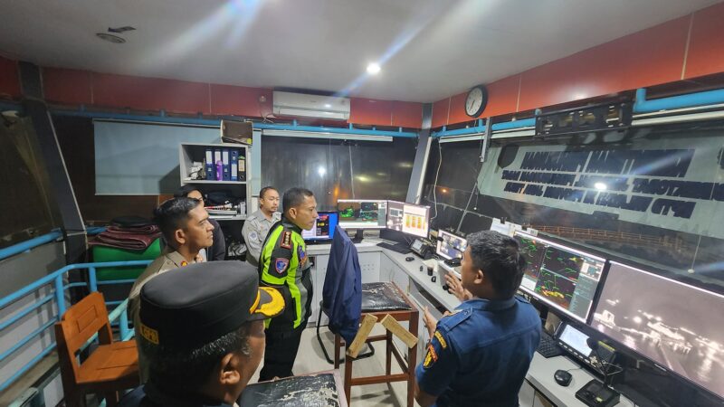 Kapolresta Banyuwangi Gelar Rapat Koordinasi Terkait Tenggelamnya KMP Tunu Pratama Jaya di Selat Bali