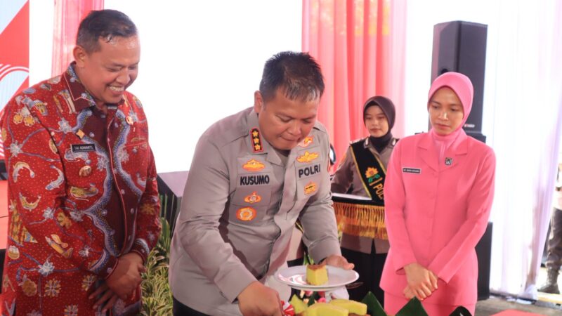 Rayakan HUT Bhayangkara ke-79, Polres Metro Bekasi Kota Gelar Syukuran,Guna Perkuat Komitmen Polri Dalam Pelayanan 
