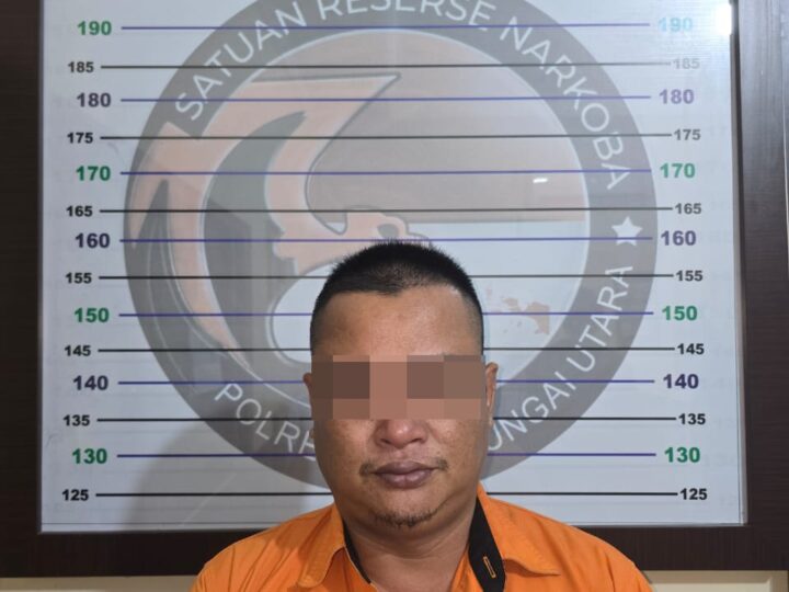 Satresnarkoba Polres HSU Grebek Rumah di Pasar Senin, Amankan Pria Berinisial AK bersama 7 Paket Sabu