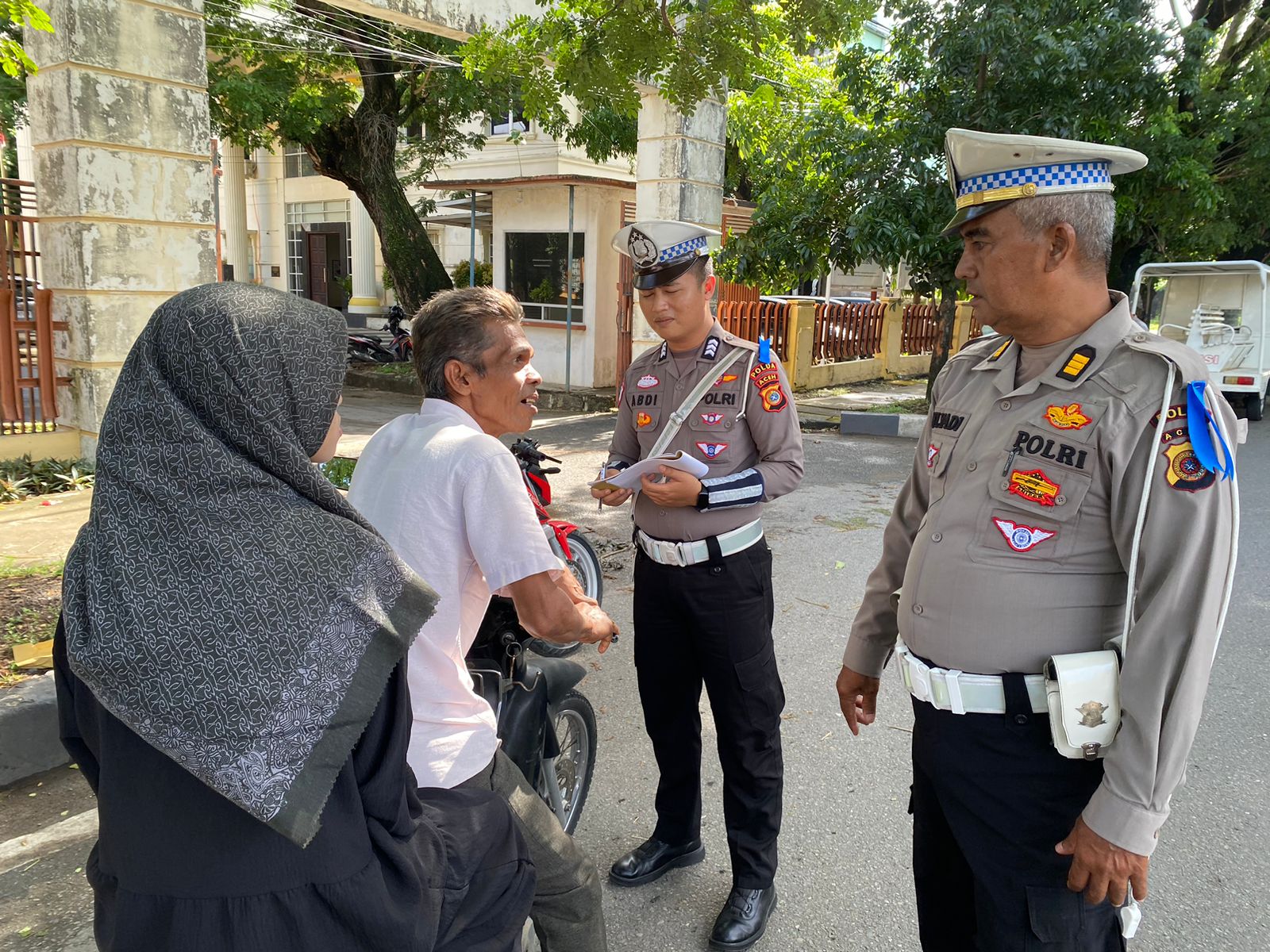 Satgas Operasi Patuh Seulawah 2025 Tegur Pelanggar Lalu Lintas