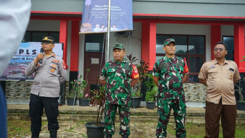 Sinegritas TNI-POLRI,Hadiri Pembukaan MPLS di SMKN 15 Kota Bekasi 