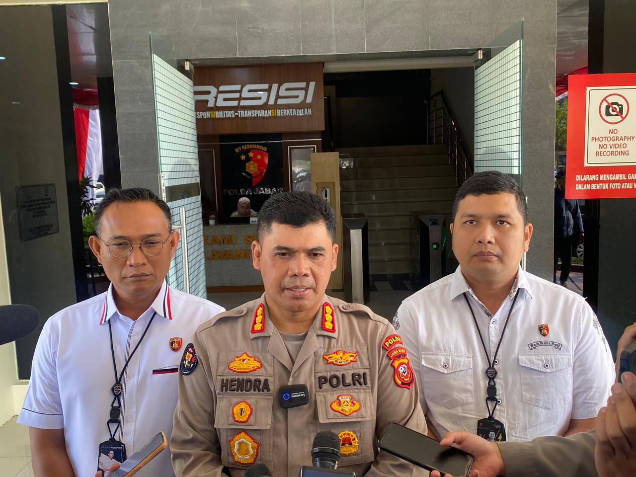 Lisa Kembali Mangkir, LM Jalani Pemeriksaan Forensik