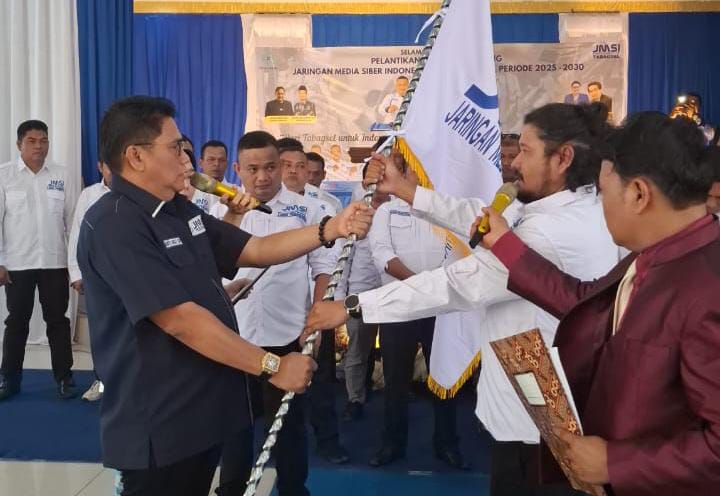 Ketua JMSI Sumut Lantik Pengurus JMSI Tabagsel, Ucok Rizal Pimpin Kepengurusan Baru