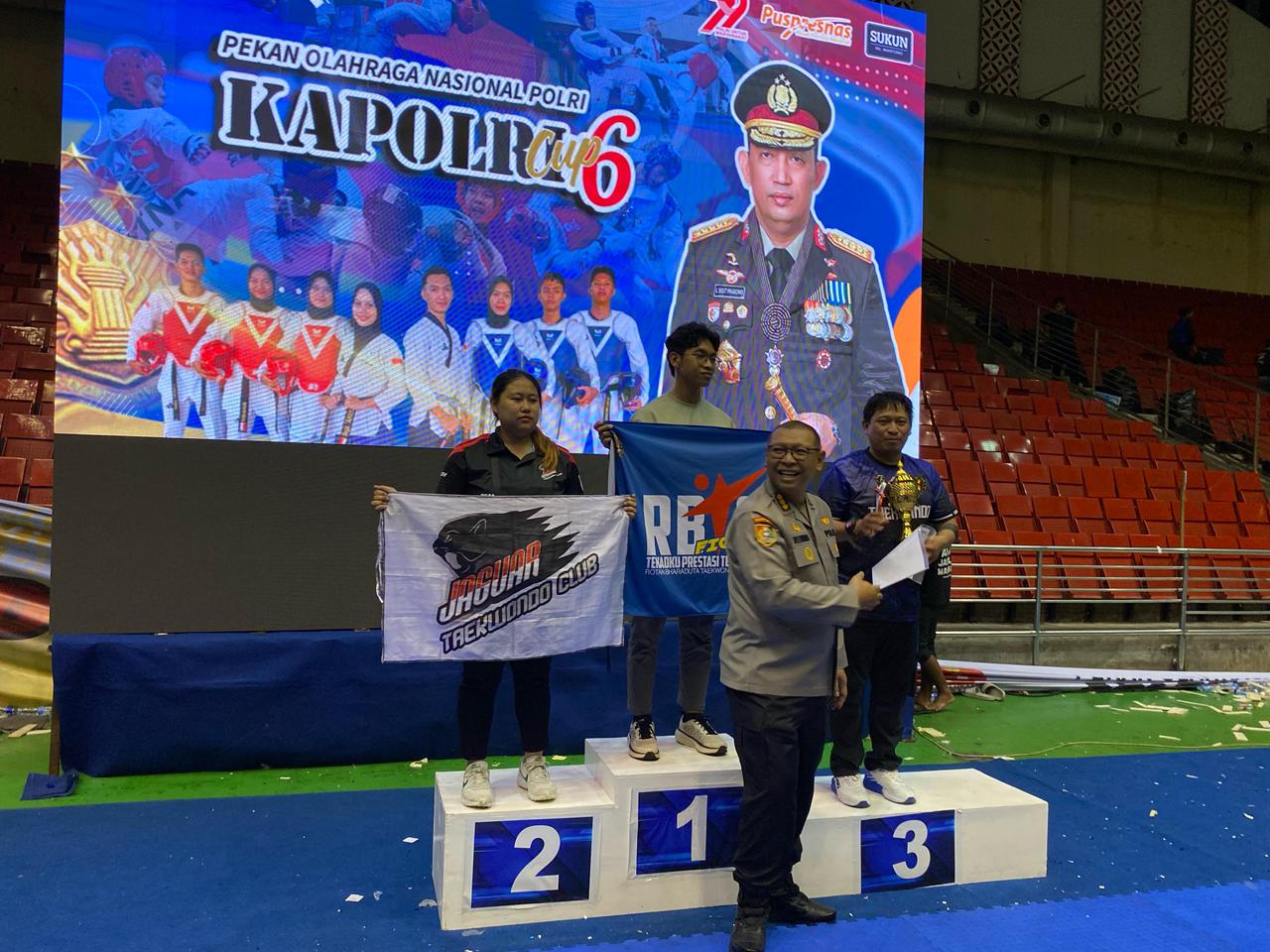 Kontingen Polda Jabar Raih Juara Umum III di Kejuaraan Taekwondo Kapolri Cup 6 Tahun 2025