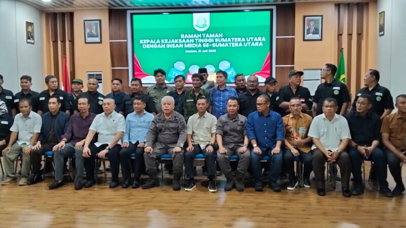 Ramah Tamah Kejatisu dan Wartawan, Jalin Komitmen Baru Bangun Sinergi Penegakan Hukum di Sumatera Utara 