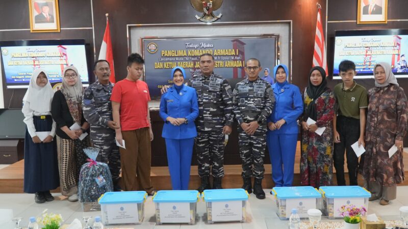 LANAL Palembang Menerima Kunjungan Kerja Panglima Koarmada I 