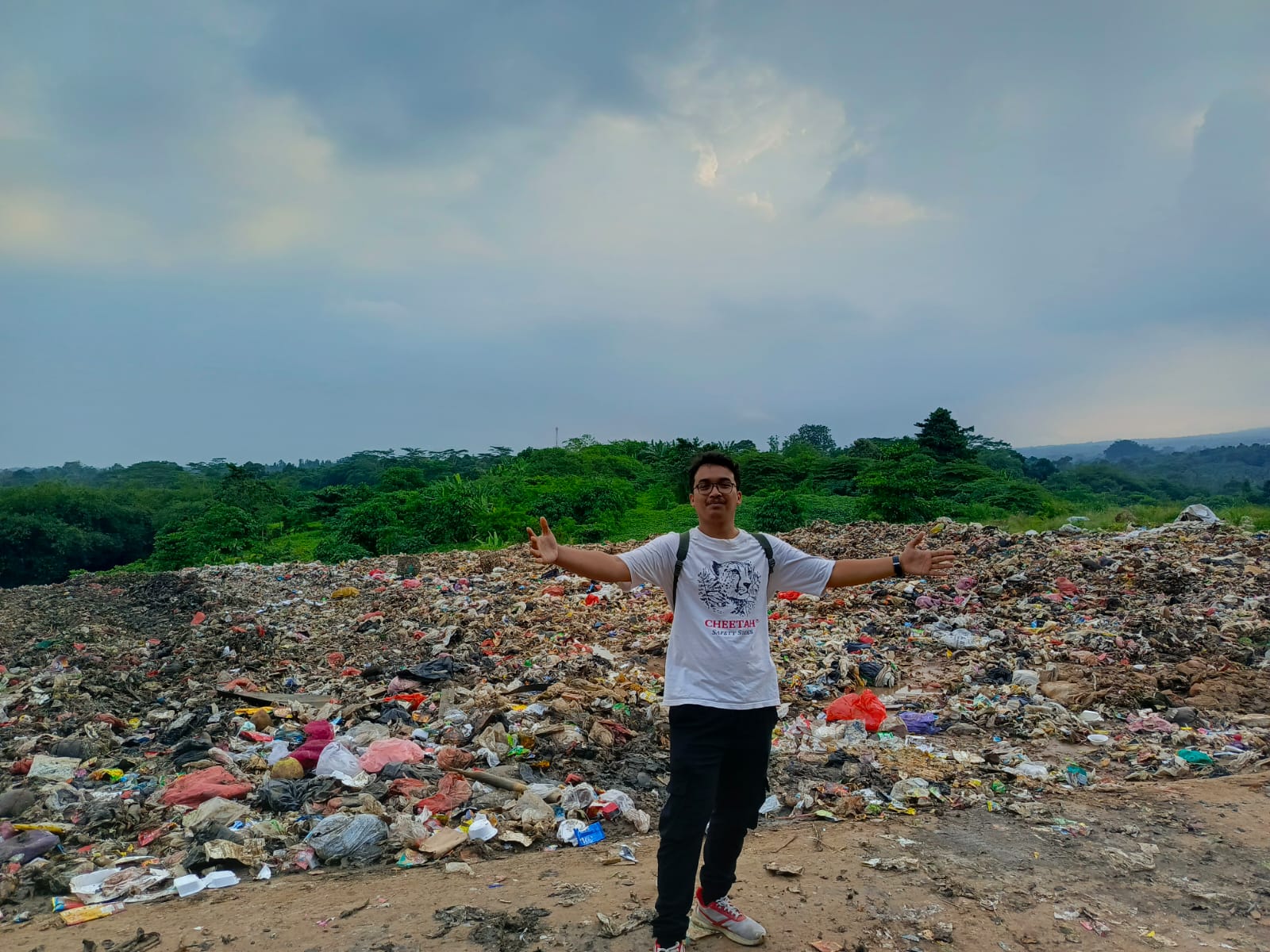 Tempat Pembuangan Sampah (TPA) Bangkonol Menjadi Polemik di Tengah Masyarakat,Pemuda Koroncong minta DPRD Pandeglang Harus Turun Tangan