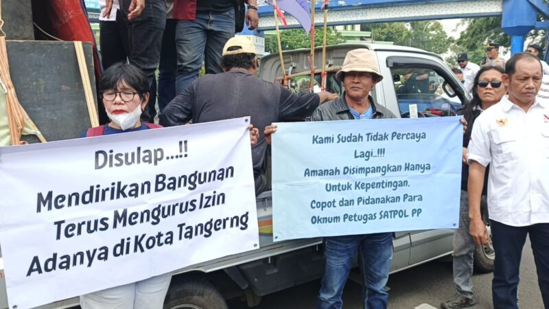Kantor Satpol PP Dan Kantor Walikota Tangerang Digeruduk Ratusan LSM dan Wartawan, Meminta Kabid Dan Kasi Gakumda di Copot